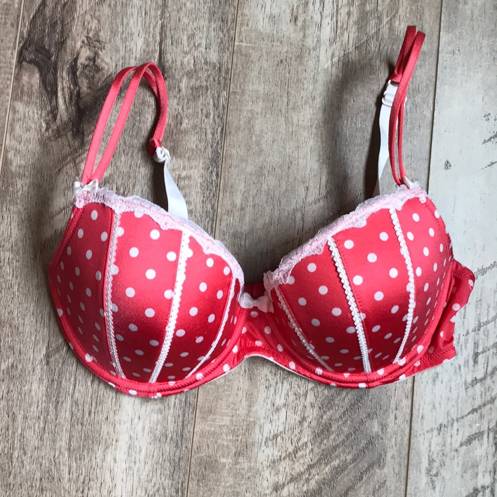 2/30. Apt 9 polka dot bra size 34D